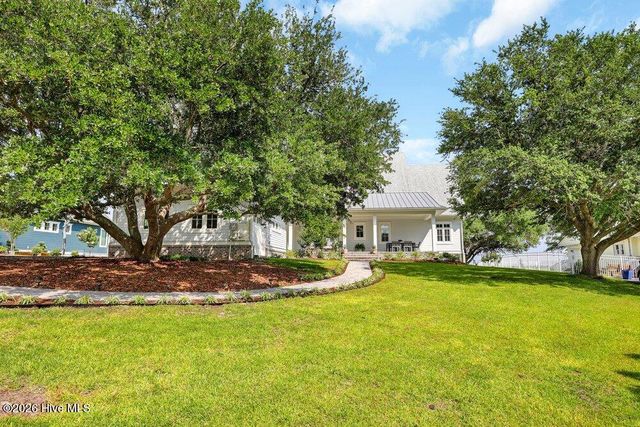 2322 Scotts Hill Loop Road, Wilmington, NC 28411