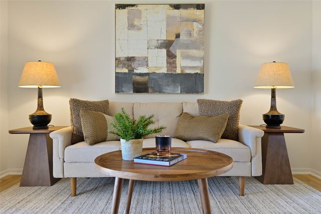 2805 Camino Del Bosque, Santa Fe, NM 87507