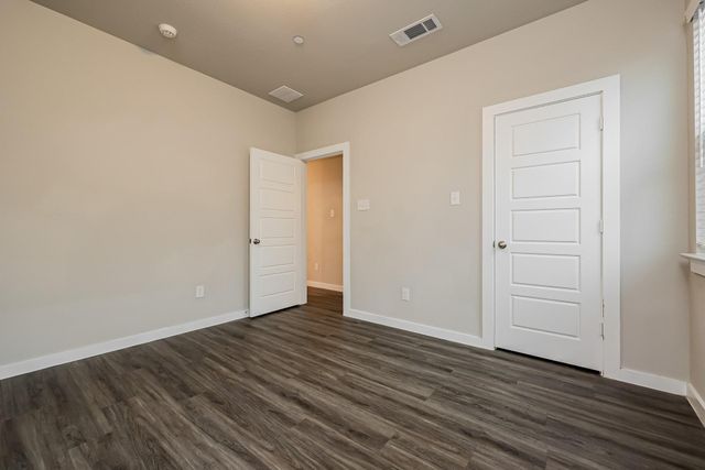 18624 Whimsic Alley, Shenandoah, TX 77385
