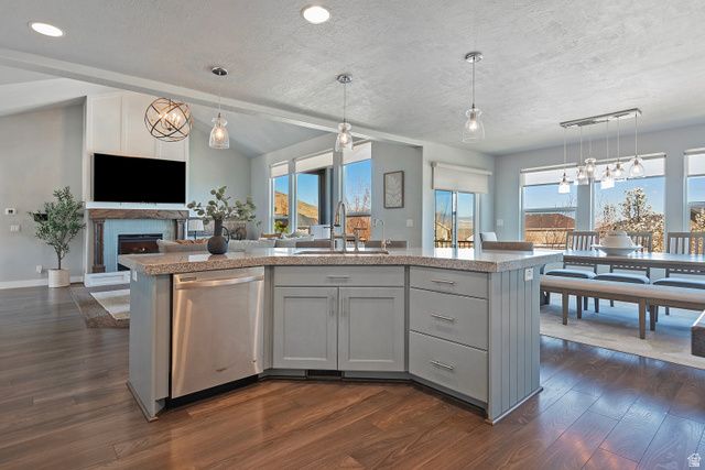 5272 W AMBERMONT DR, Herriman, UT 84096