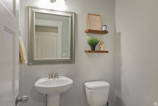 5272 W AMBERMONT DR, Herriman, UT 84096