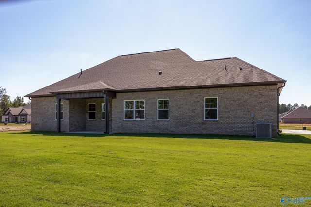 12566 Spyglass Lane, Athens, AL 35613