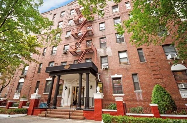 3220 Avenue H 4H, Brooklyn, NY 11210