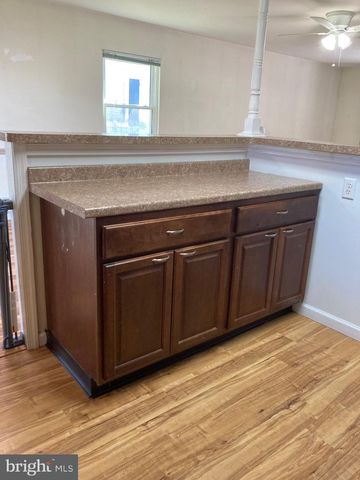 21 BUCKINGHAM DR, Southampton, NJ 08088