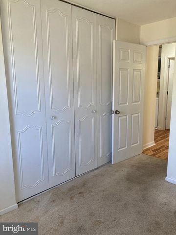 21 BUCKINGHAM DR, Southampton, NJ 08088