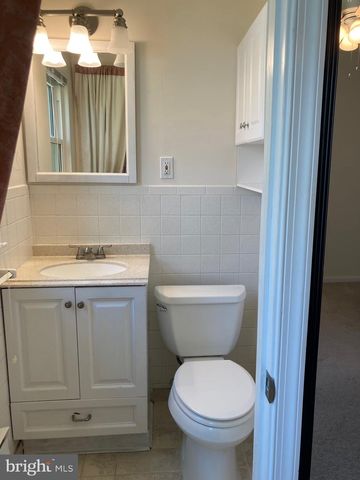 21 BUCKINGHAM DR, Southampton, NJ 08088