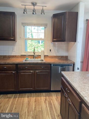 21 BUCKINGHAM DR, Southampton, NJ 08088