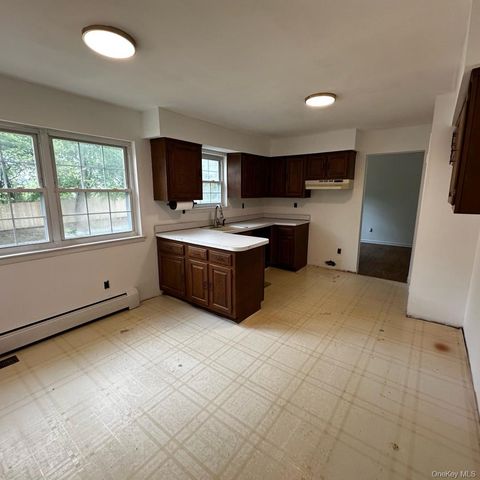 22 Wedgewood Drive, Goshen, NY 10924