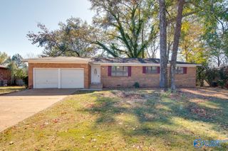 1007 Freemont Street, Decatur, AL 35601