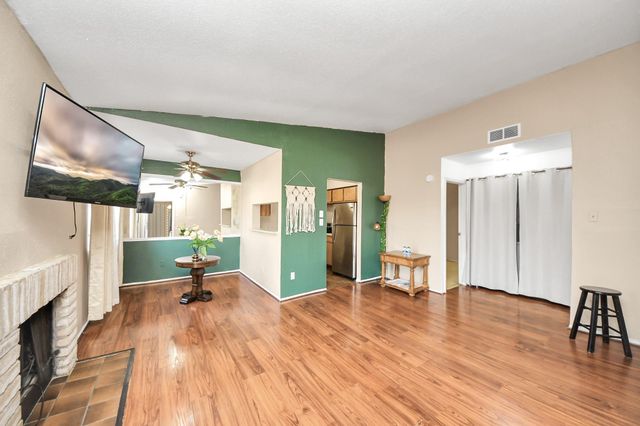 12639 Ashford Meadow Drive 2, Houston, TX 77082