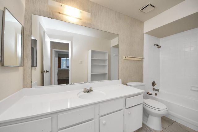 12639 Ashford Meadow Drive 2, Houston, TX 77082