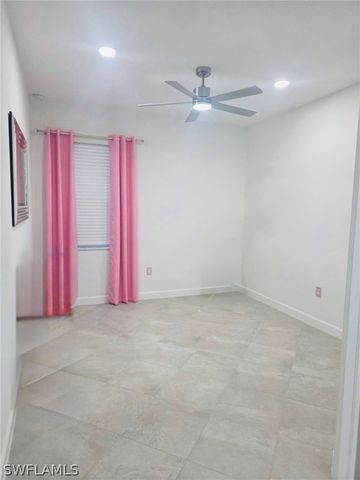 9230 Aqua Overlook CT, Lehigh Acres, FL 33936