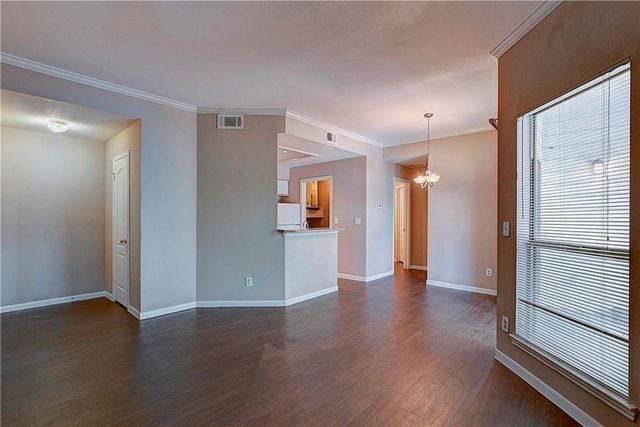 6000 Shepherd Mountain CV 1401, Austin, TX 78730