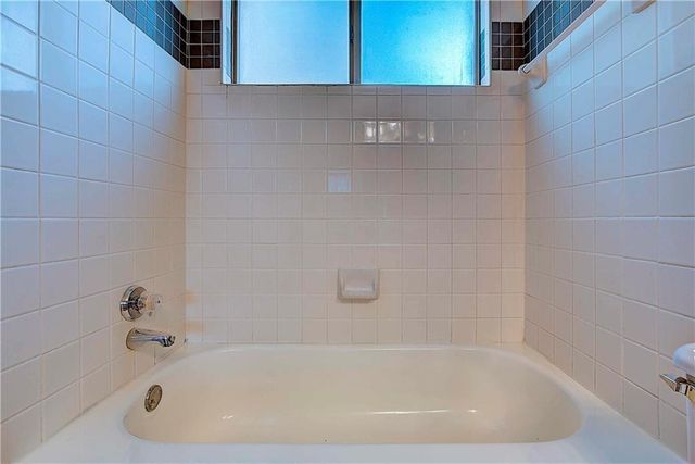 6000 Shepherd Mountain CV 1401, Austin, TX 78730