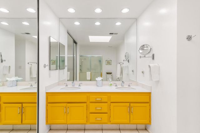 112 Giralda Circle, Palm Desert, CA 92260