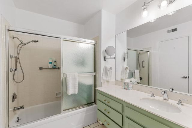112 Giralda Circle, Palm Desert, CA 92260