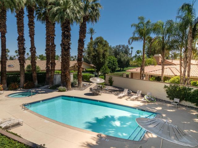 112 Giralda Circle, Palm Desert, CA 92260