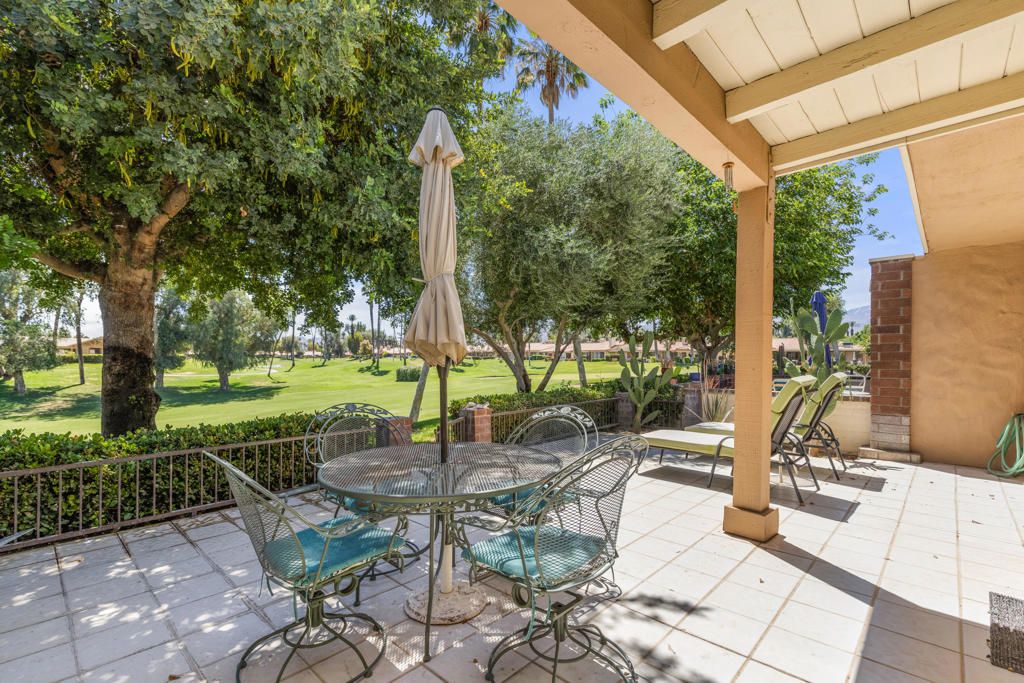 112 Giralda Circle, Palm Desert, CA 92260