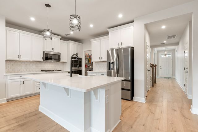 413 Mabels Way, Mount Juliet, TN 37122