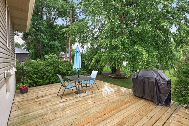 11461 Heather Street NW, Coon Rapids, MN 55433