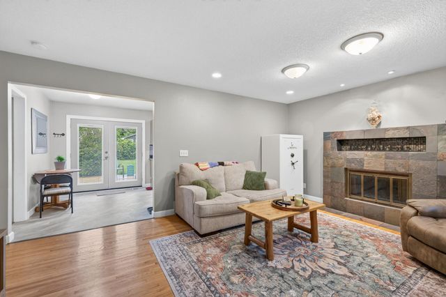 11461 Heather Street NW, Coon Rapids, MN 55433