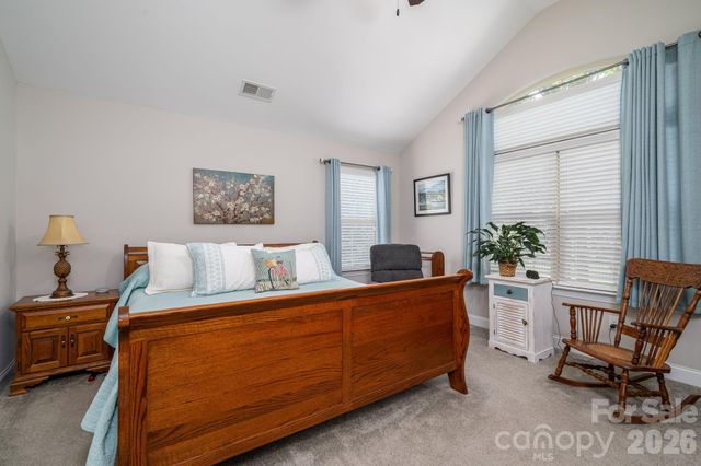 2360 Villa Oaks Court, Gastonia, NC 28056