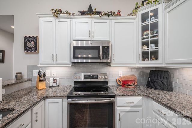2360 Villa Oaks Court, Gastonia, NC 28056