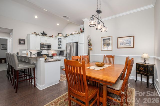 2360 Villa Oaks Court, Gastonia, NC 28056
