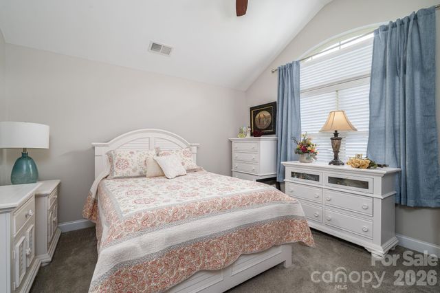 2360 Villa Oaks Court, Gastonia, NC 28056