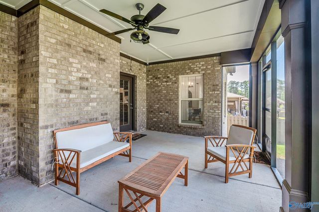 1311 Pecan Point Way SE, Huntsville, AL 35803