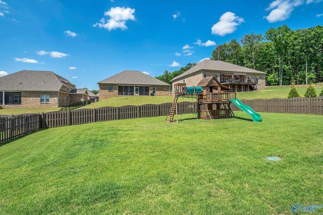 1311 Pecan Point Way SE, Huntsville, AL 35803