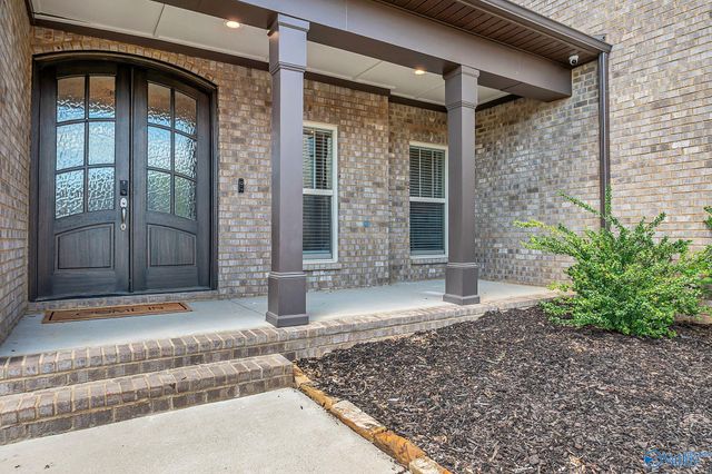 1311 Pecan Point Way SE, Huntsville, AL 35803