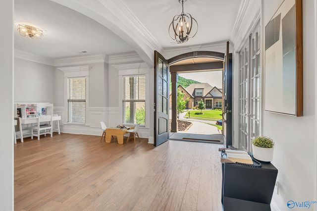 1311 Pecan Point Way SE, Huntsville, AL 35803