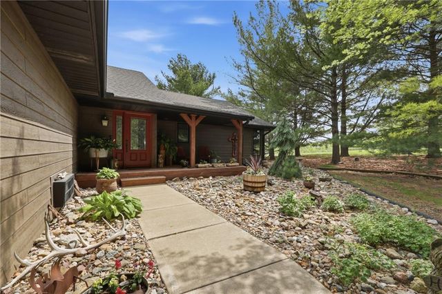 561 White Road, Bates City, MO 64011