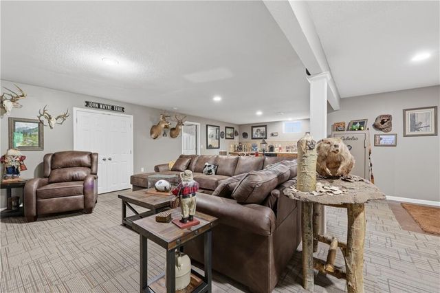 561 White Road, Bates City, MO 64011