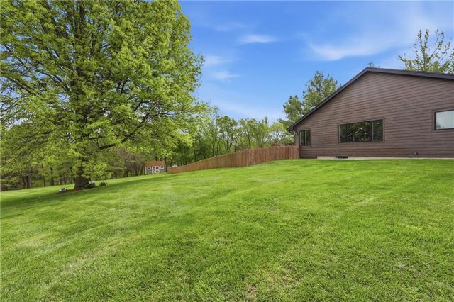 561 White Road, Bates City, MO 64011