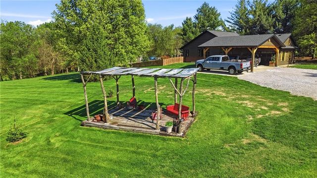 561 White Road, Bates City, MO 64011