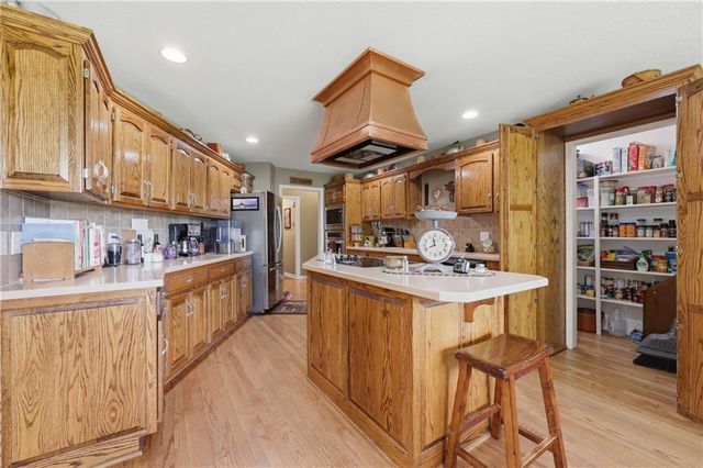 561 White Road, Bates City, MO 64011
