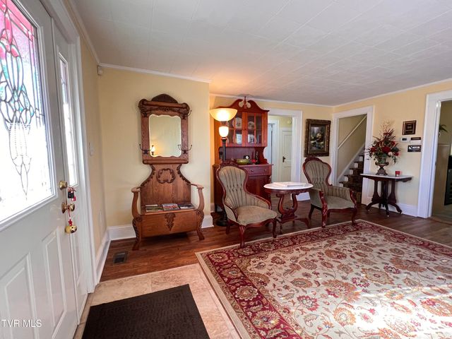 3509 East Andrew Johnson Highway, Greeneville, TN 37745