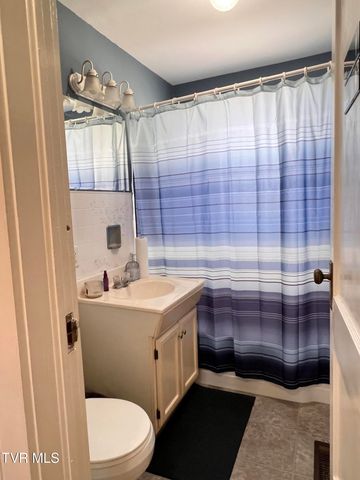 3509 East Andrew Johnson Highway, Greeneville, TN 37745