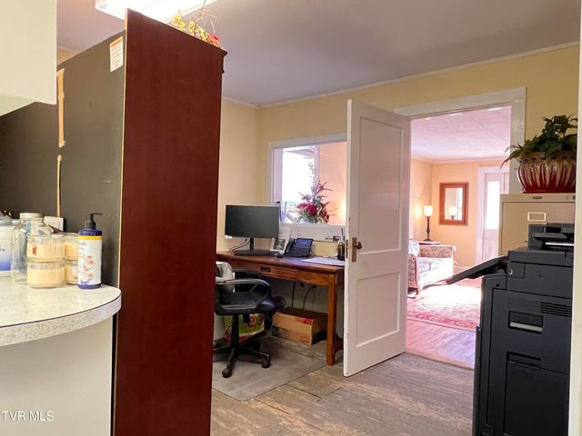 3509 East Andrew Johnson Highway, Greeneville, TN 37745