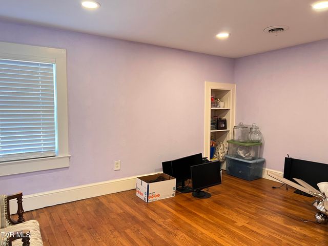 3509 East Andrew Johnson Highway, Greeneville, TN 37745