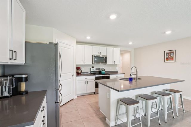 1804 TAHITIAN SUNRISE DRIVE, Plant City, FL 33565