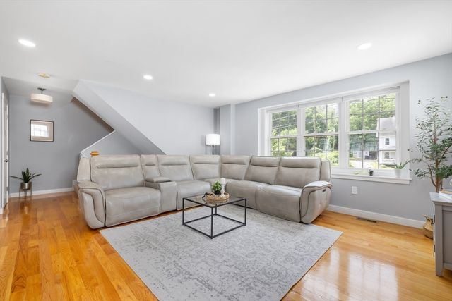 123 Ferry St 23, Grafton, MA 01560