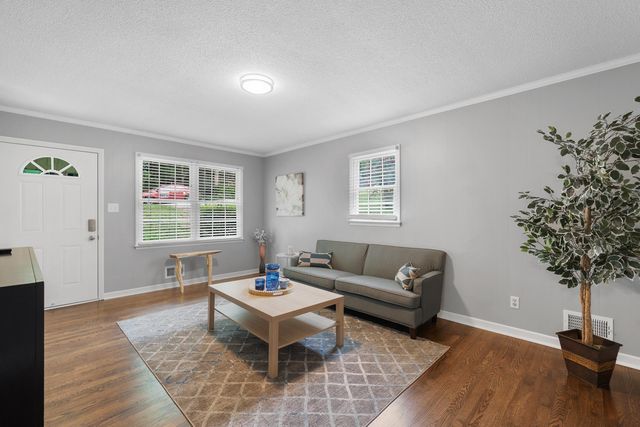 201 Michael St, Spartanburg, SC 29303