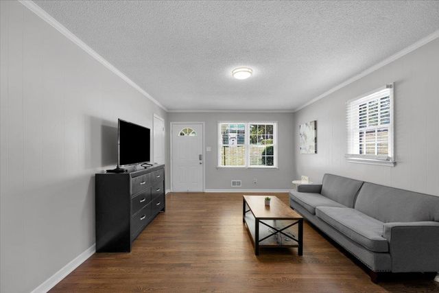 201 Michael St, Spartanburg, SC 29303