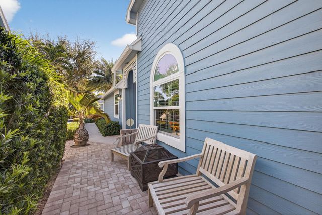 1405 Ocean Dunes Circle, Jupiter, FL 33477