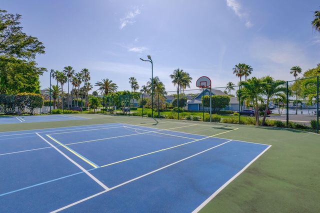 1405 Ocean Dunes Circle, Jupiter, FL 33477