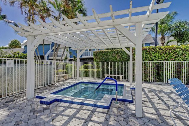 1405 Ocean Dunes Circle, Jupiter, FL 33477