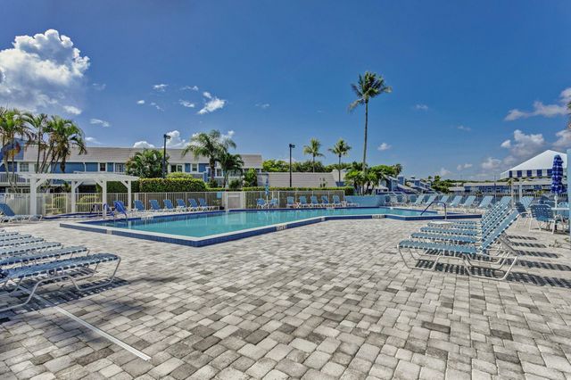 1405 Ocean Dunes Circle, Jupiter, FL 33477